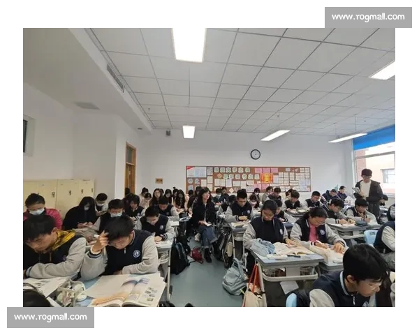 聚焦强强对话激荡思想火花共探时代发展新路径与未来机遇深度交流